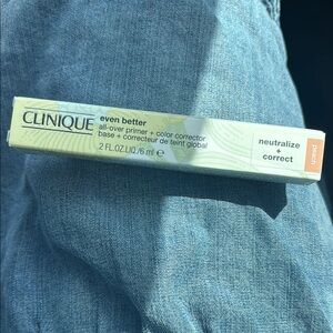 Clinique Even Better All-Over Primer - Peach